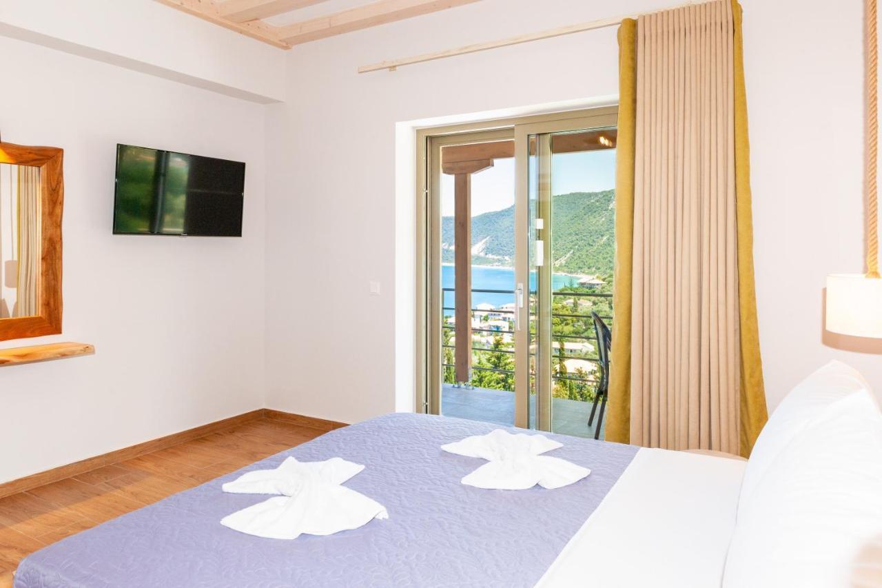 Milos Mountain - Villa Nikitas Agios Nikitas Exterior photo